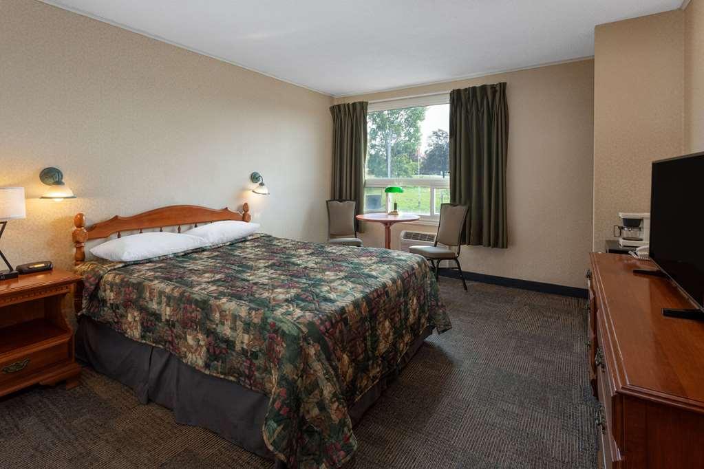 Travelodge By Wyndham Amherst Chambre photo
