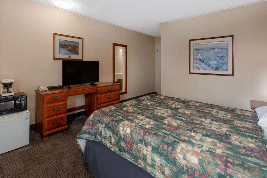 Travelodge By Wyndham Amherst Chambre photo