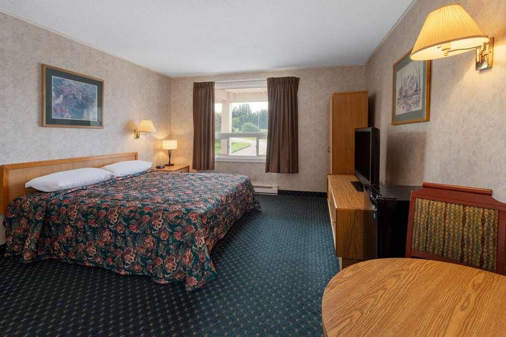 Travelodge By Wyndham Amherst Chambre photo