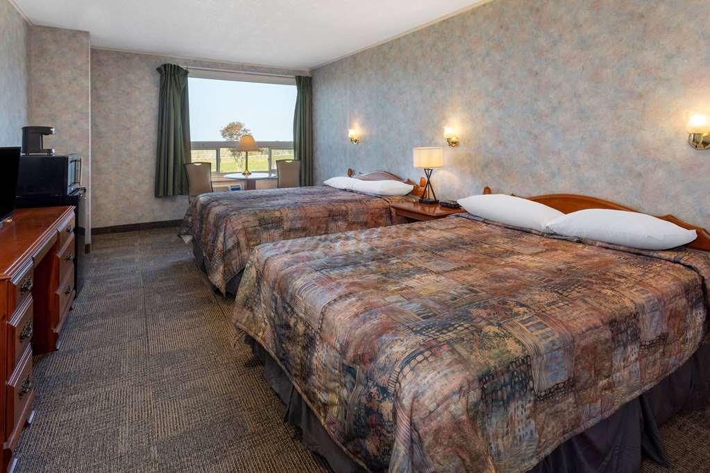 Travelodge By Wyndham Amherst Chambre photo