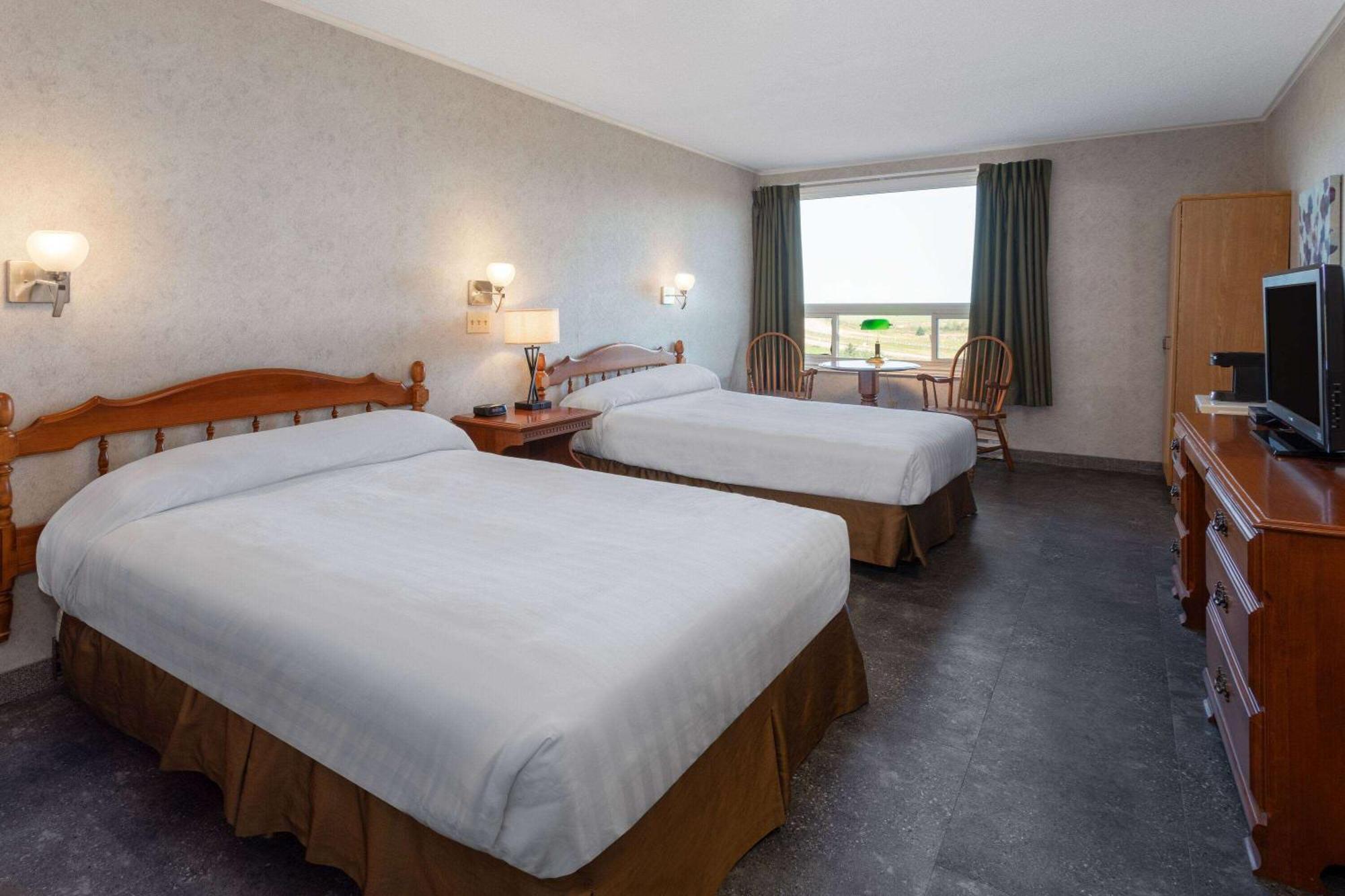 Travelodge By Wyndham Amherst Extérieur photo