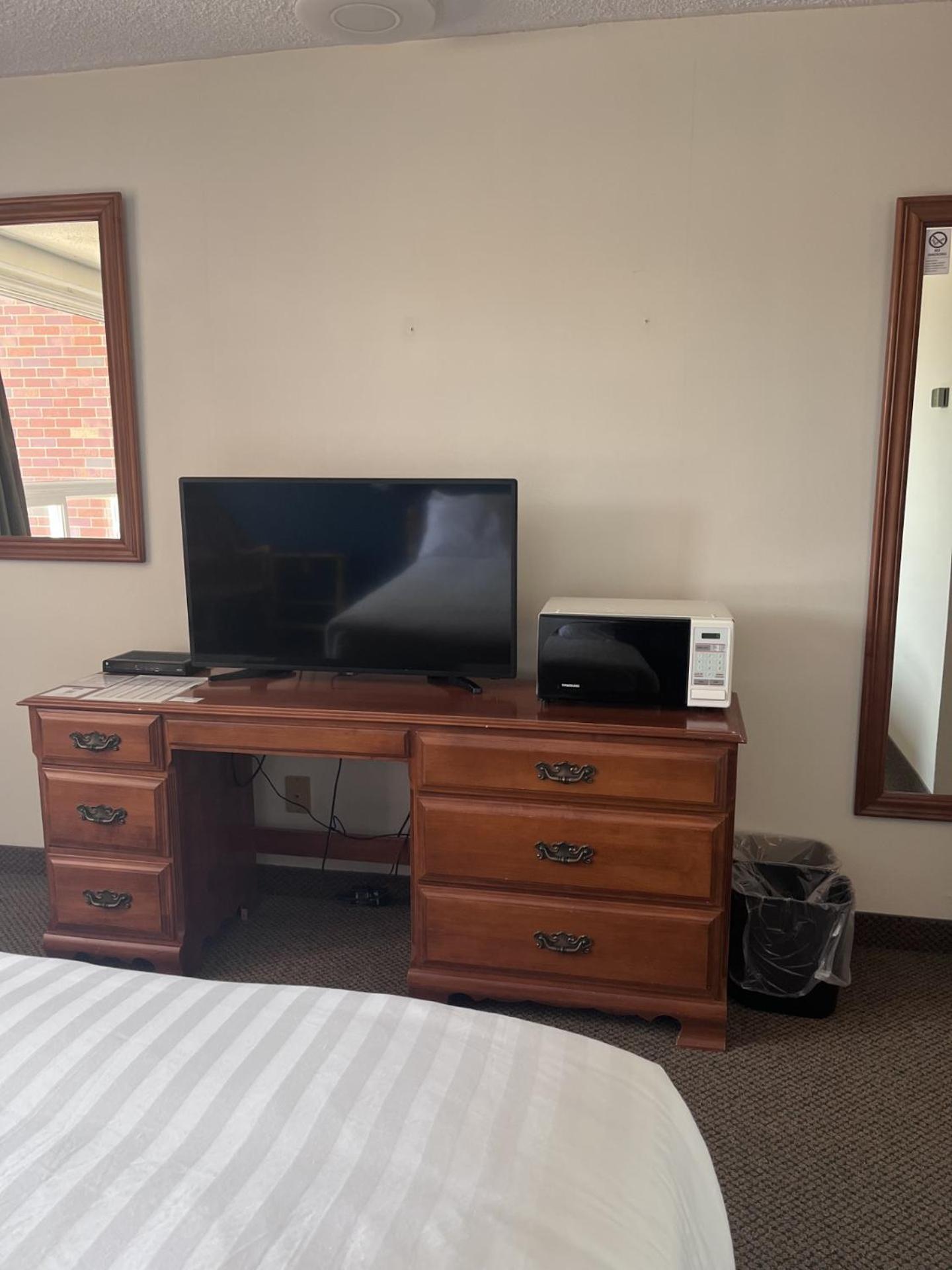 Travelodge By Wyndham Amherst Extérieur photo