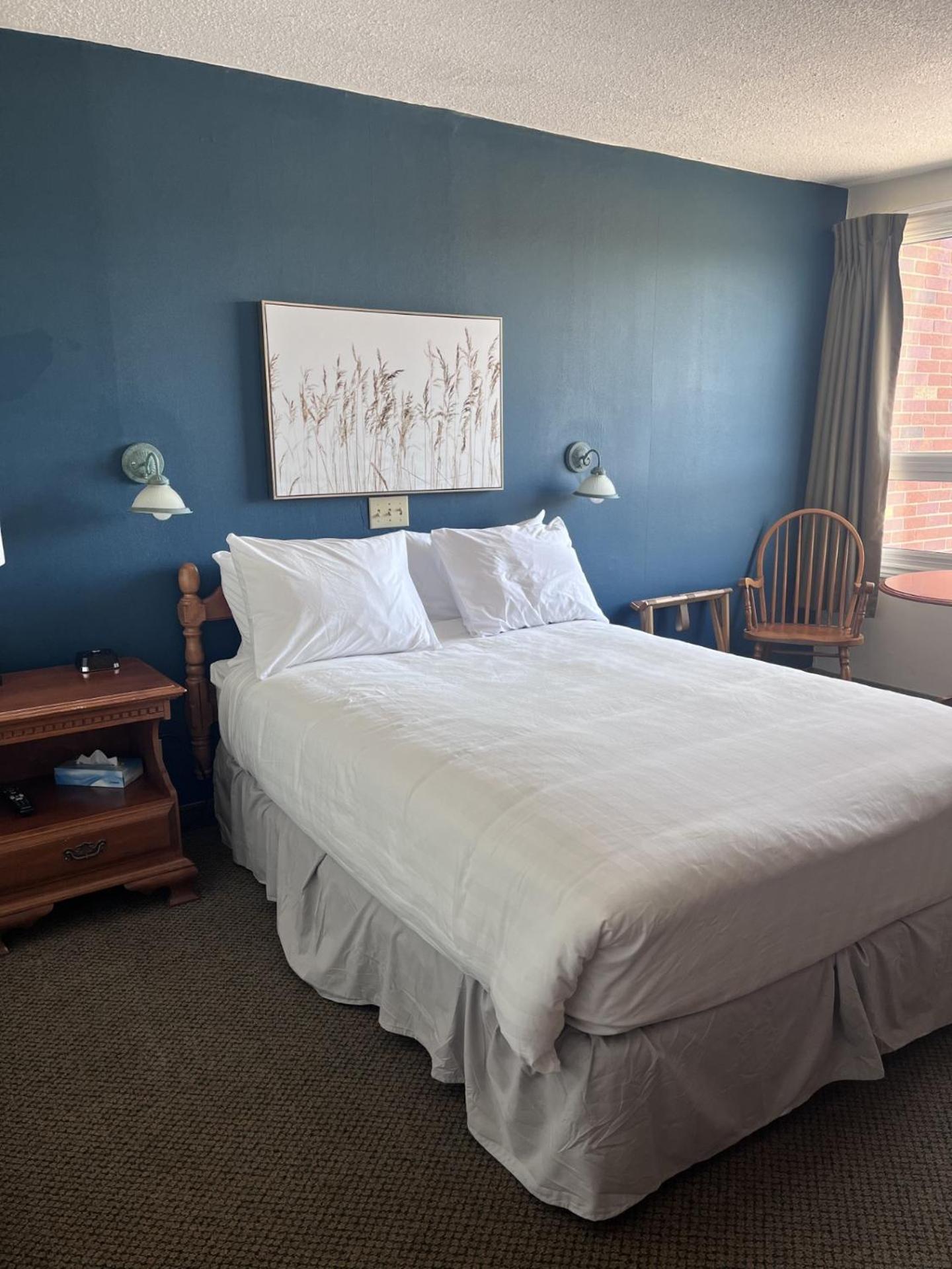 Travelodge By Wyndham Amherst Extérieur photo